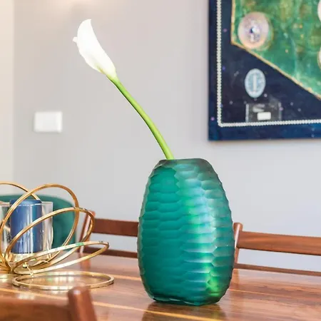 Guestready - Luxus Apts - Sto Ildefonso Terrace Apartment *
