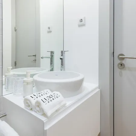 Guestready - Luxus Apts - Sto Ildefonso Terrace Apartment *